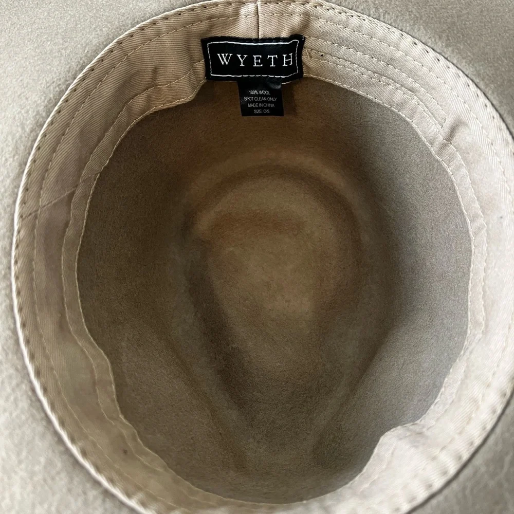 100% Wool hat. - Picture 4 of 6